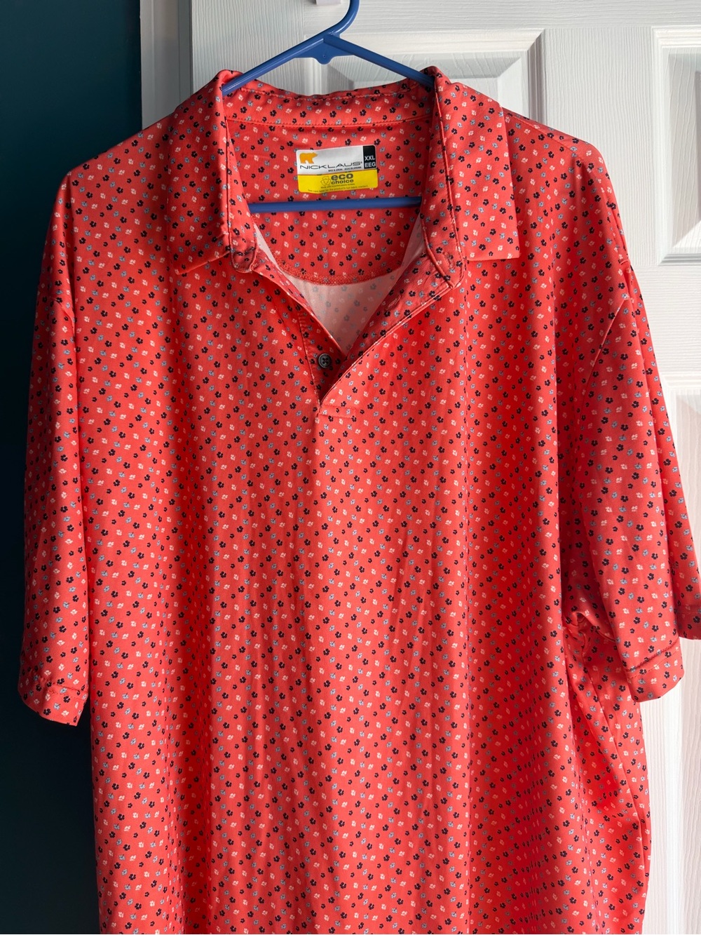 Nicklaus Men’s Coral Coral Short-Sleeve Polo with Micro Dot Print